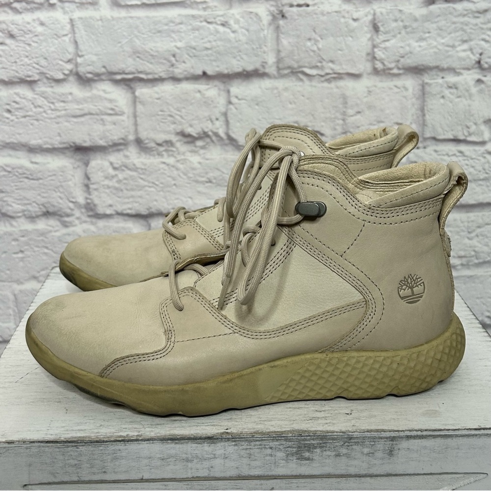 Timberland Women’s Flyroam Hiker Boots - Picture 7 of 16
